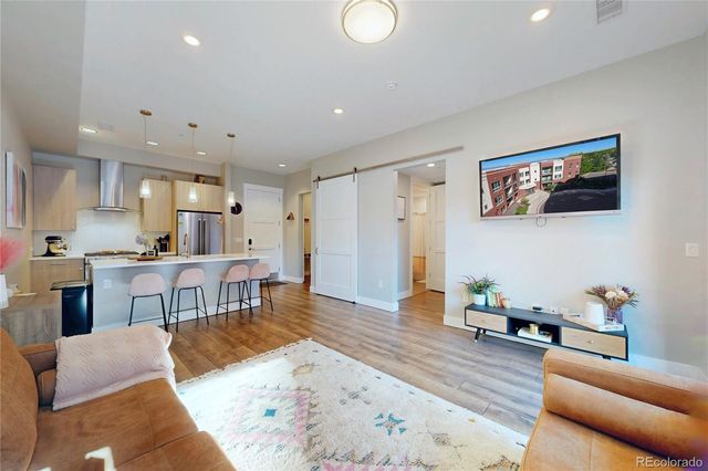 4885 S Monaco Street 101, Denver, CO 80237