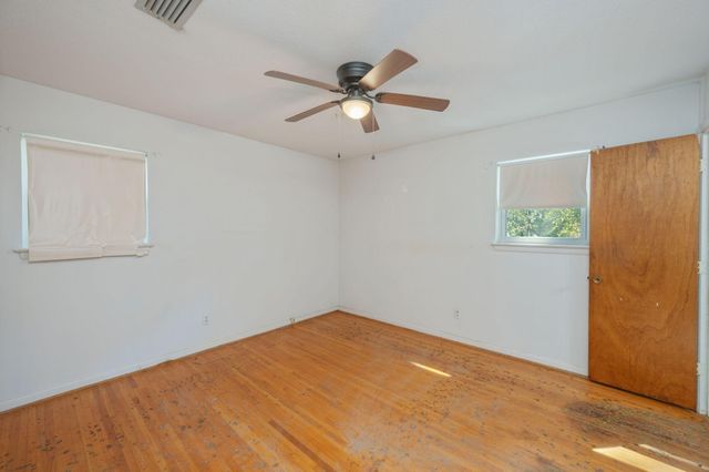 27 SW Driftwood Avenue, Fort Walton Beach, FL 32548