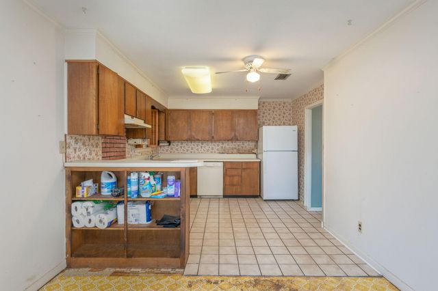 27 SW Driftwood Avenue, Fort Walton Beach, FL 32548