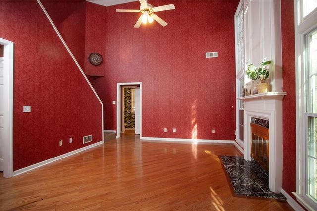 2825 Binghampton Lane, Lawrenceville, GA 30044