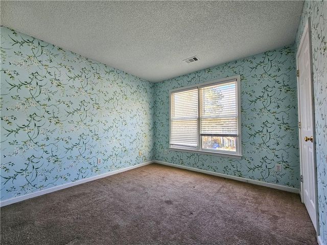 2825 Binghampton Lane, Lawrenceville, GA 30044