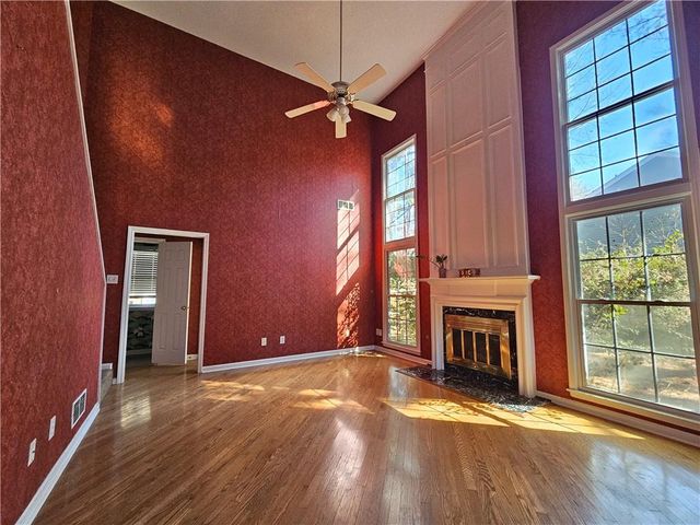 2825 Binghampton Lane, Lawrenceville, GA 30044