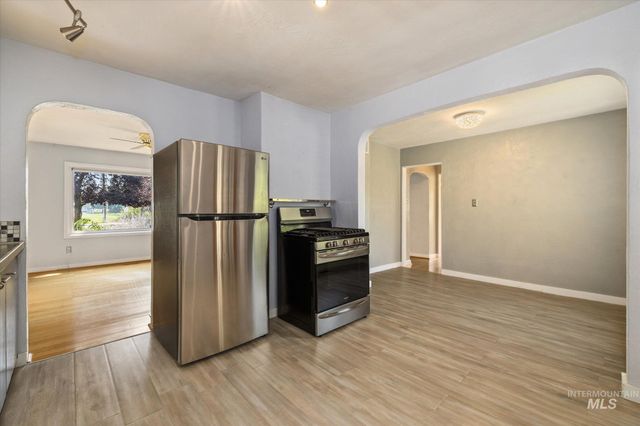 5712 W Castle Drive, Boise, ID 83703