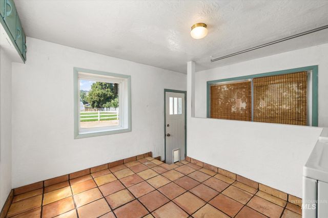 5712 W Castle Drive, Boise, ID 83703