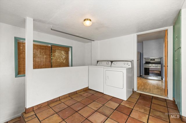 5712 W Castle Drive, Boise, ID 83703