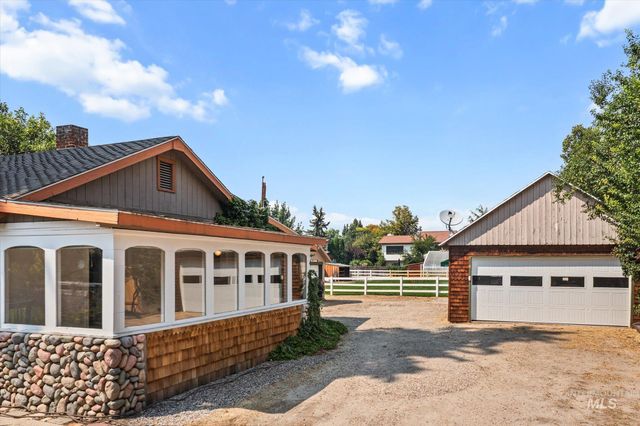 5712 W Castle Drive, Boise, ID 83703
