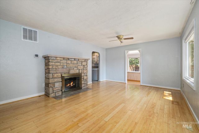 5712 W Castle Drive, Boise, ID 83703