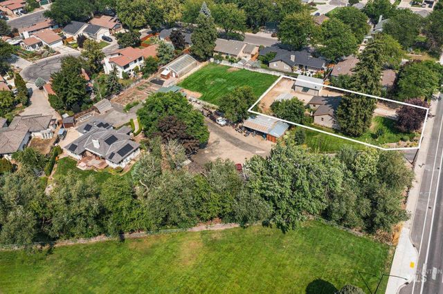 5712 W Castle Drive, Boise, ID 83703
