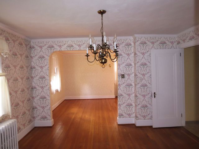 18 Avalon Place, Wethersfield, CT 06109