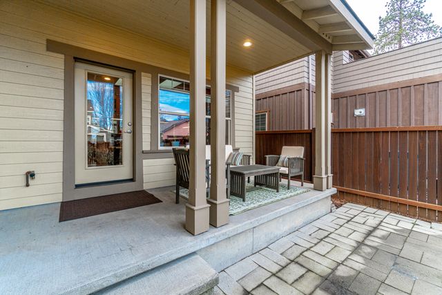 832 NE Revere Avenue, Bend, OR 97701