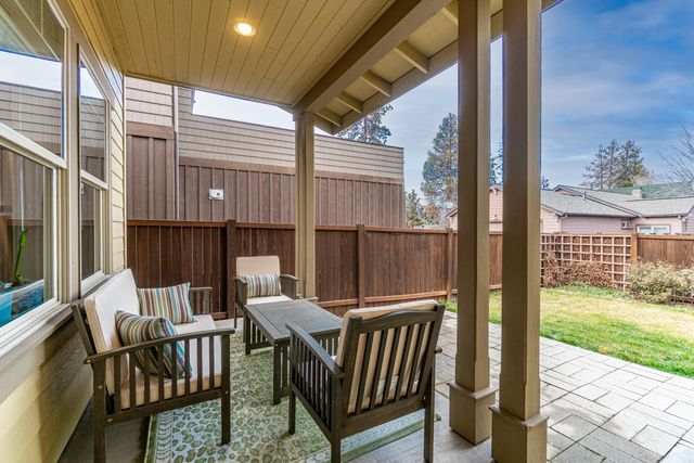 832 NE Revere Avenue, Bend, OR 97701