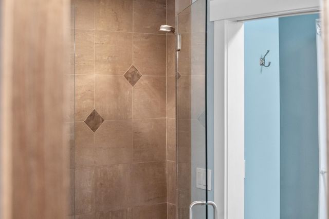 832 NE Revere Avenue, Bend, OR 97701