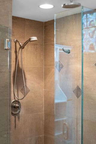 832 NE Revere Avenue, Bend, OR 97701