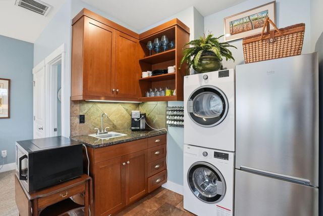 832 NE Revere Avenue, Bend, OR 97701