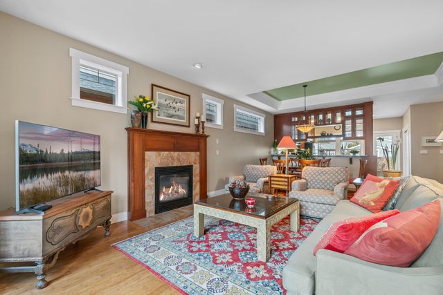 832 NE Revere Avenue, Bend, OR 97701