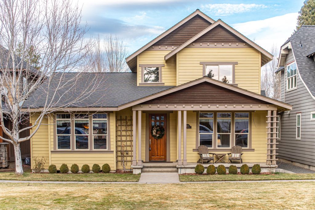 832 NE Revere Avenue, Bend, OR 97701