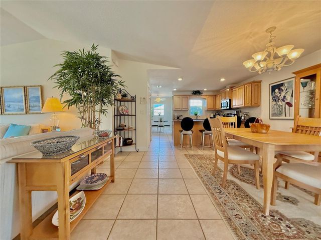 11 CLINTON COURT S, Palm Coast, FL 32137