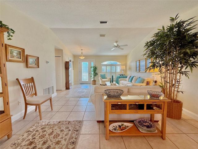 11 CLINTON COURT S, Palm Coast, FL 32137