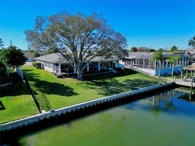 11 CLINTON COURT S, Palm Coast, FL 32137