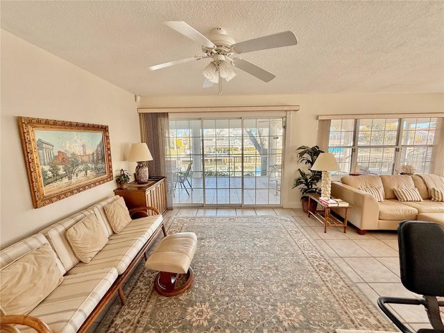 11 CLINTON COURT S, Palm Coast, FL 32137