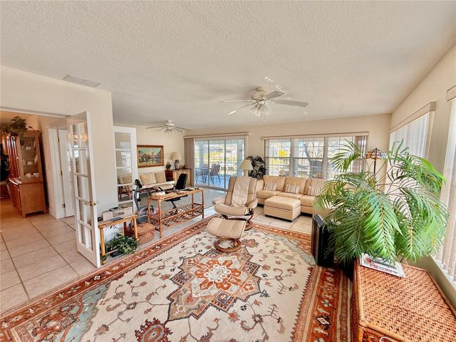 11 CLINTON COURT S, Palm Coast, FL 32137