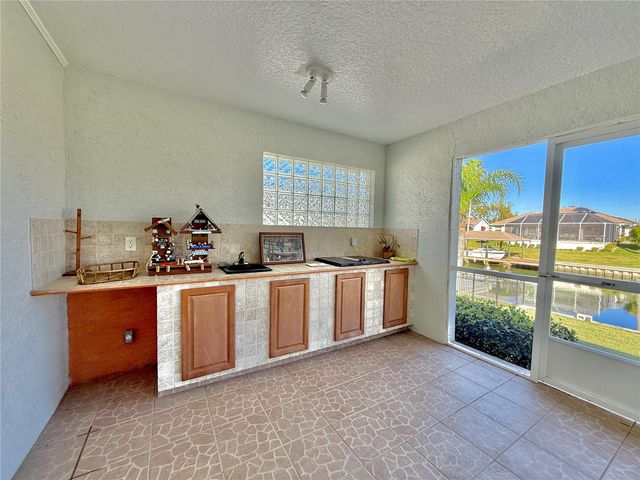 11 CLINTON COURT S, Palm Coast, FL 32137