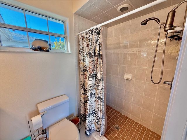 11 CLINTON COURT S, Palm Coast, FL 32137