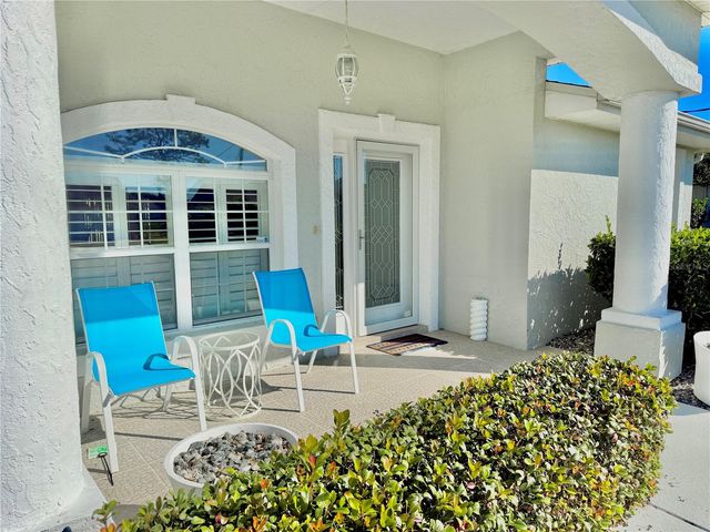 11 CLINTON COURT S, Palm Coast, FL 32137