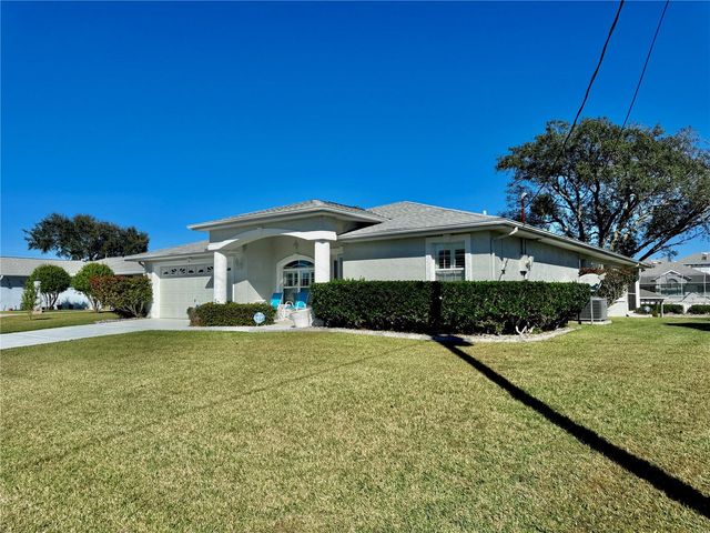 11 CLINTON COURT S, Palm Coast, FL 32137