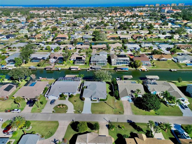 11 CLINTON COURT S, Palm Coast, FL 32137