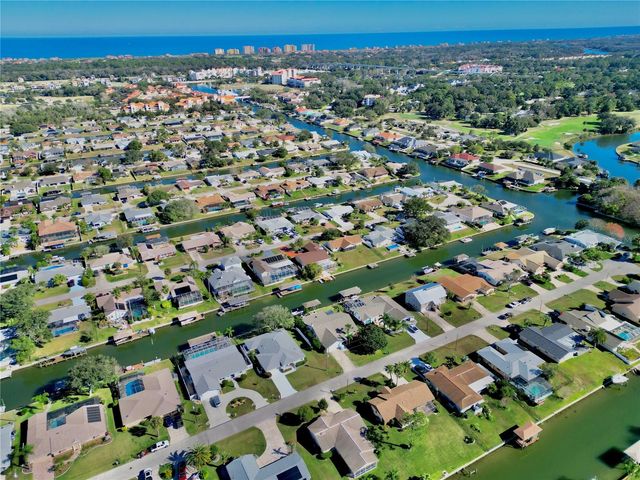 11 CLINTON COURT S, Palm Coast, FL 32137