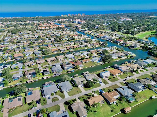 11 CLINTON COURT S, Palm Coast, FL 32137