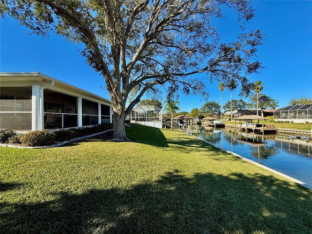 11 CLINTON COURT S, Palm Coast, FL 32137