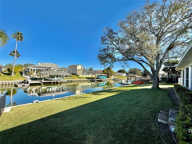 11 CLINTON COURT S, Palm Coast, FL 32137