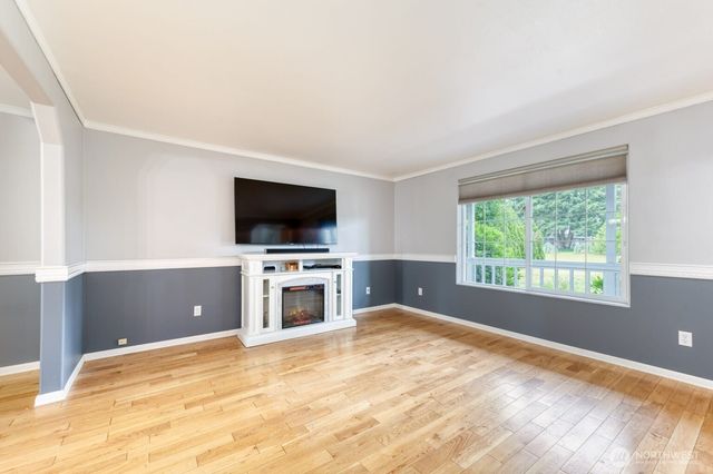 18427 Brandywine Court SW, Rochester, WA 98579