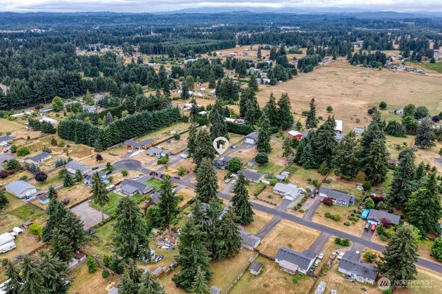 18427 Brandywine Court SW, Rochester, WA 98579