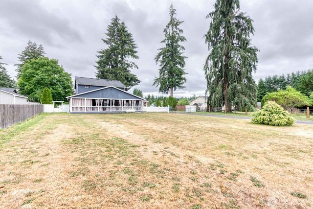 18427 Brandywine Court SW, Rochester, WA 98579