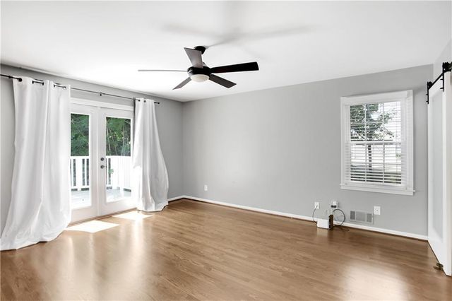 455 Persimmon Lane, Roswell, GA 30076