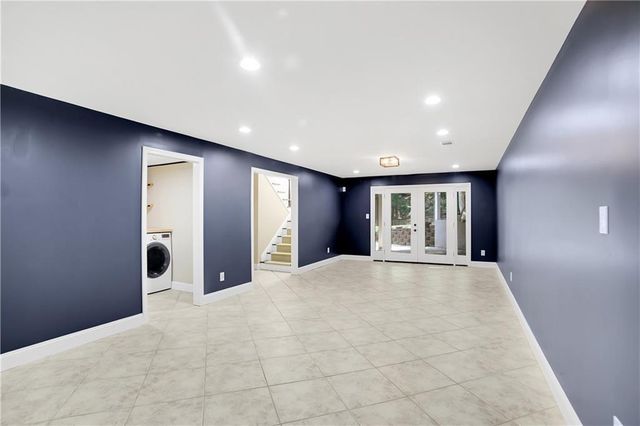 455 Persimmon Lane, Roswell, GA 30076