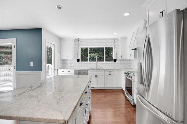 455 Persimmon Lane, Roswell, GA 30076