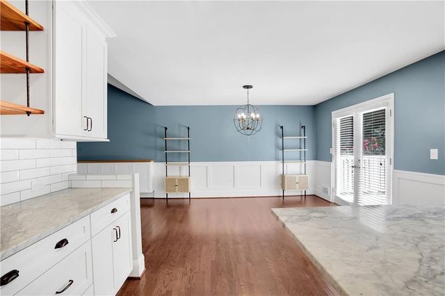 455 Persimmon Lane, Roswell, GA 30076