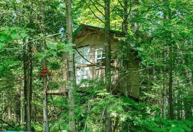 101 Rogers Road, Barnstead, NH 03225