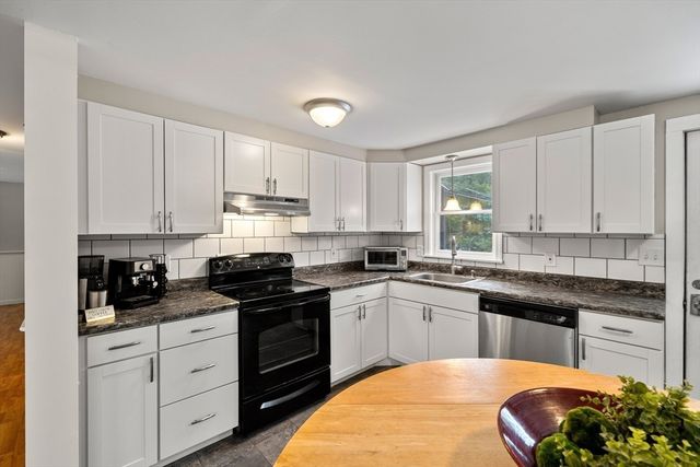 101 Rogers Road, Barnstead, NH 03225