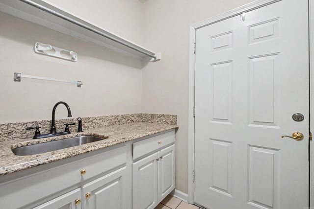 4 Berney Way Court, Little Rock, AR 72223