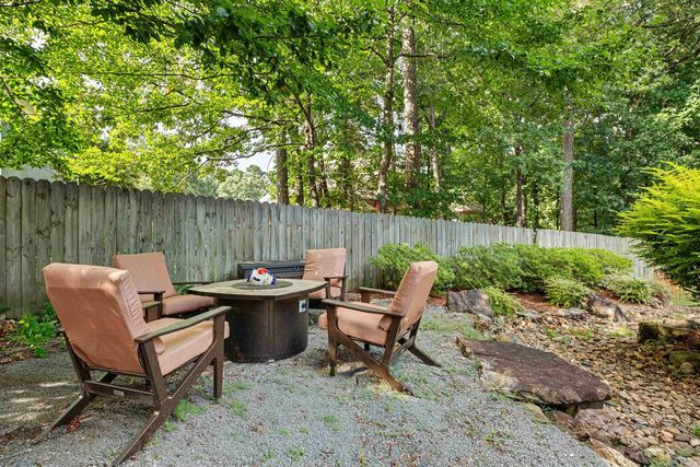 4 Berney Way Court, Little Rock, AR 72223
