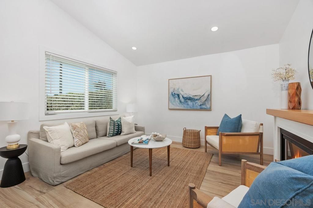 754 Snapdragon St, Encinitas, CA 92024 — photo 2