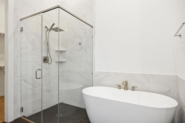 1221 Texas Ash LN, Georgetown, TX 78628