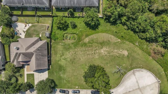 2402 Bramlet Drive, Conroe, TX 77304