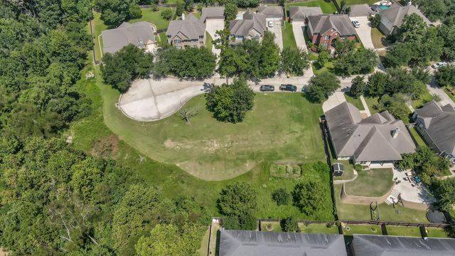 2402 Bramlet Drive, Conroe, TX 77304