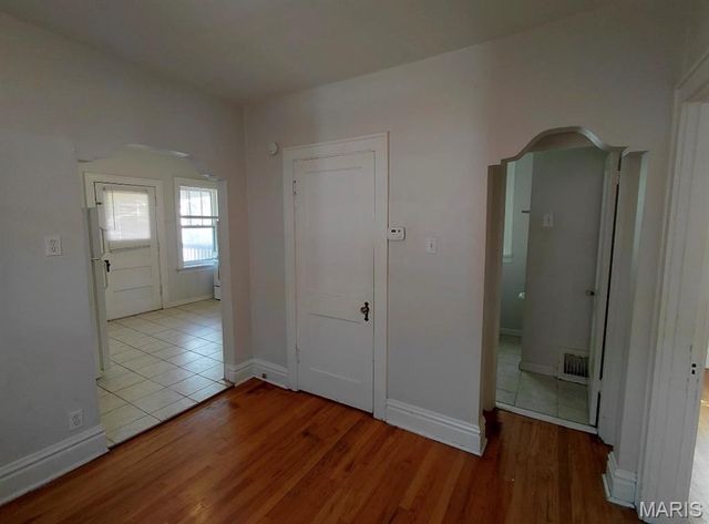 3871 Alberta Street, St Louis, MO 63116